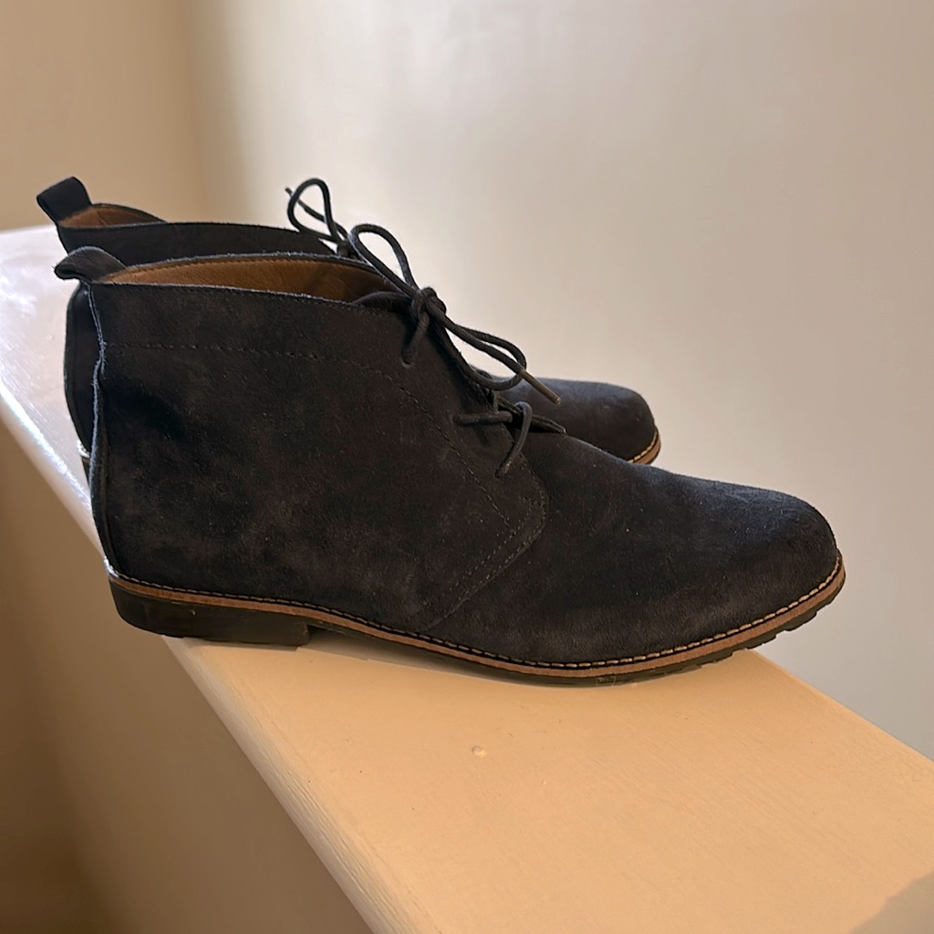 White Mountain Boots Navy Blue Suede 11m